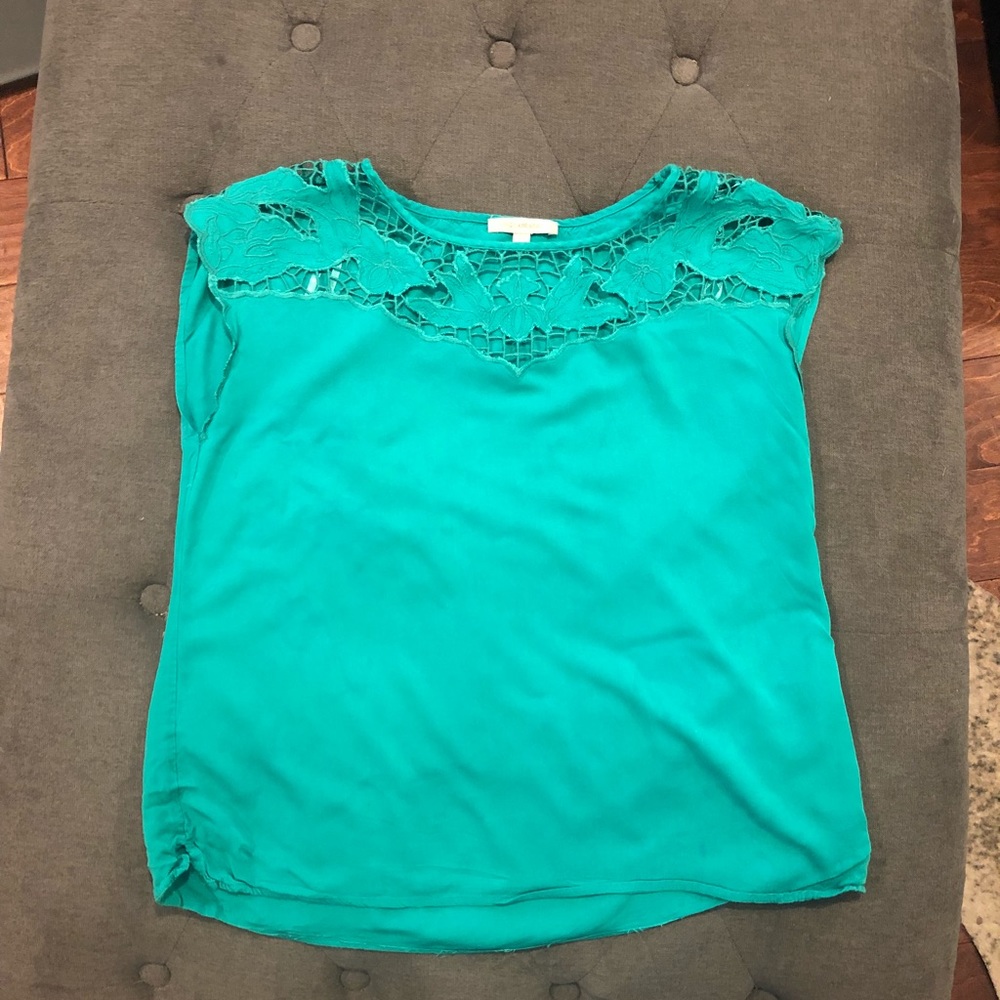 Skies Are Blue lace detail blouse